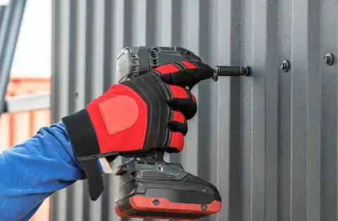 Travaux de zinguerie - Les Hautes-Rivières